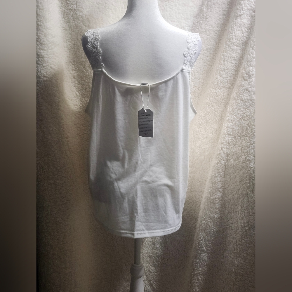 Made with ♡ Love Elegant White Lace Trim Sleepwear - Picture 3 of 4